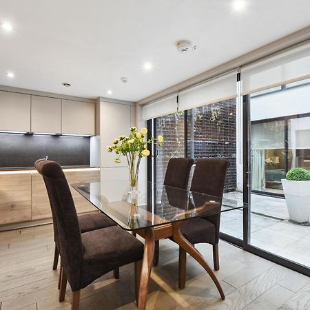 Buckingham Palace Residences By Aeria Apartments Londra Exterior foto